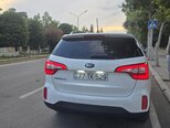 Kia Sorento-2