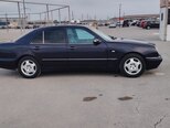 Mercedes E 230-9