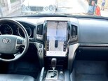 Toyota Land Cruiser-10