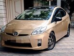 Toyota Prius-5