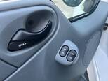 Ford Transit-10