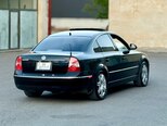 Volkswagen Passat-5