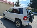 Mitsubishi Pajero io-7