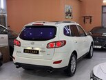 Hyundai Santa Fe-21