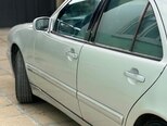 Mercedes E 220-6