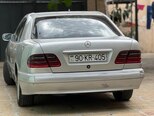 Mercedes E 220-7