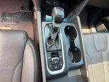 Hyundai Santa Fe-13