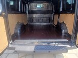 Ford Transit-8