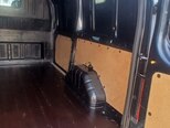 Ford Transit-9