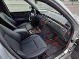 Mercedes E 240-16