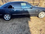 Mercedes E 280 4MATIC-4