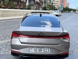 Hyundai Elantra-3