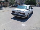 Mercedes 190-5