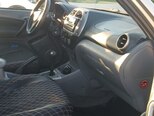 Toyota RAV4-4