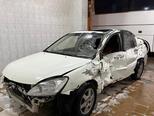Mitsubishi Lancer-2