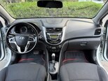 Hyundai Accent-15
