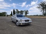 Mercedes E 240-1
