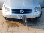 Volkswagen Passat-1