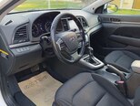 Hyundai Elantra-10