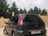 Ford Fusion-7
