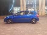 Kia Rio-10