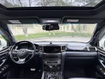 Lexus LX 570-9
