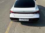 Hyundai Elantra-8
