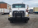 Mack Granite-3