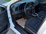 Hyundai Elantra-13