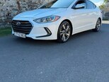 Hyundai Elantra-10