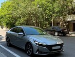 Hyundai Elantra-4