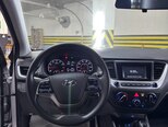 Hyundai Accent-7
