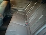 Hyundai Elantra-11