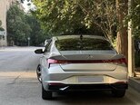 Hyundai Elantra-15