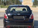 Kia Rio-5