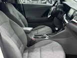 Kia Niro-18