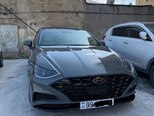 Hyundai Sonata-1