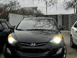 Hyundai Elantra-1