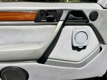 Mercedes 200 E-15