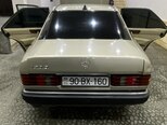Mercedes 190-5