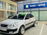 Kia Rio-5