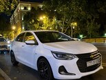 Chevrolet Onix-11