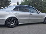 Mercedes E 270-8