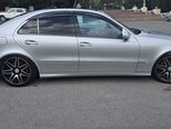 Mercedes E 270-3