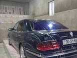 Mercedes E 270-7