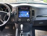 Mitsubishi Pajero-13