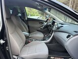 Hyundai Elantra-13