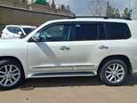 Toyota Land Cruiser-15