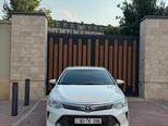 Toyota Camry-1