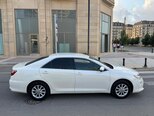 Toyota Camry-4